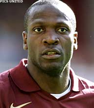 Arsenal verliest zesde verdediger: Lauren