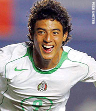 Celta schrijft Mexicaanse belofte Vela (16) in