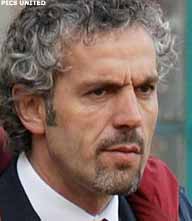 Succescoach Donadoni stapt op bij Livorno