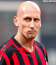Ancelotti moet wachten op fitheid Jaap Stam