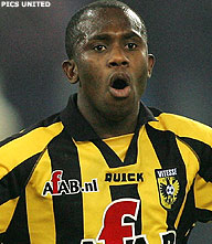 Van Marwijk vestigt hoop op Amoah