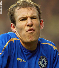 Chelsea protesteert tegen rood Robben