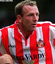 Ball maakt het seizoen af bij Sunderland