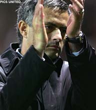 Zure Mourinho geeft zich niet gewonnen