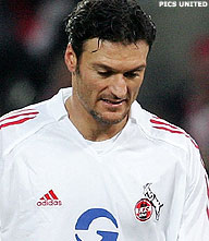 1. FC Köln beboet Alpay na nieuw vergrijp