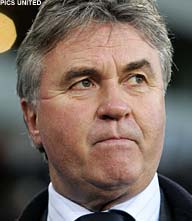 Hiddink maakt afscheid bekend, meer niet
