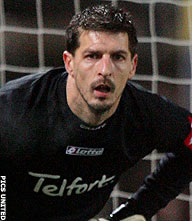 Herstelde Babos terug in doel van NEC