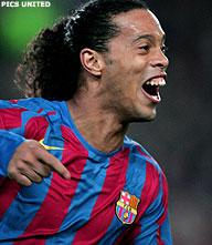 Kat Barcelona speelt lang met muis Benfica