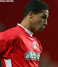 Charlton Athletic laat El Karkouri gaan