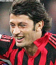AC Milan slaat pseudo-aanval Inter af