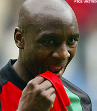 Vitesse zit NEC in extremis dwars