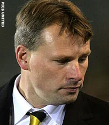 Thumbnail for article: NAC verkiest routiniers boven coach Lok