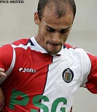 Pernia ziet Spaanse WK-droom uiteenspatten