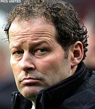 Danny Blind heeft twee aanbiedingen op zak