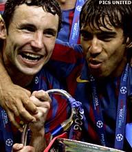 Thumbnail for article: Barcelona is met moeite tien Gunners de baas