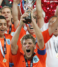 Jong Oranje wint EK met veel klasse en geluk