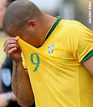 Parreira houdt vast aan Ronaldo in de basis