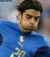 Lippi moet Italiaans middenveld wijzigen