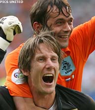 Van der Sar evenaart recordhouder De Boer