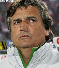 Bobo's Ivoorkust woest op coach Michel
