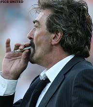 Mexico moet bondscoach Lavolpe laten gaan