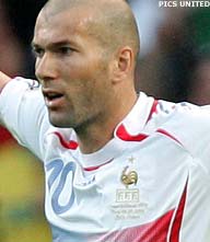 Scorende Zidane in exclusief WK-kwartet