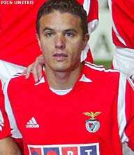 Laurent Robert van Benfica naar Levante