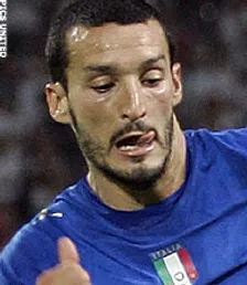 Thumbnail for article: Barcelona heeft Thuram en Zambrotta binnen