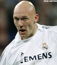 Gravesen niet mee op trainingskamp met Real