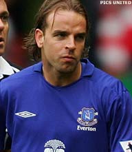 Thumbnail for article: Coach Moyes: 'Laatste kans Van der Meyde'