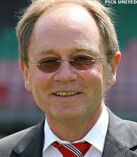 Thumbnail for article: Technisch directeur Looyen verlaat NEC