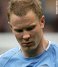 Engelse bond straft Ben Thatcher nog extra