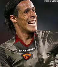 Roma nog foutloos, Fiorentina verliest