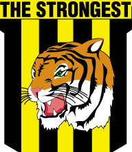 The Strongest-coach hekelt vrouwelijke grens