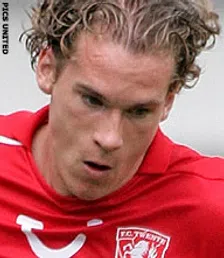Thumbnail for article: Dubbele beenbreuk Twente-spits Gerritsen