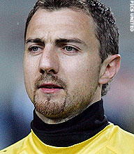 Beenhakker laat Dudek vallen bij Polen