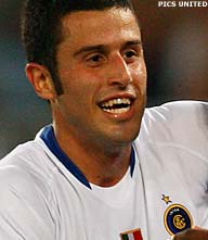 UEFA vermindert straf rode Fabio Grosso