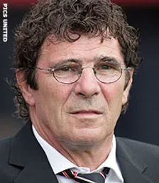 Thumbnail for article: Van Hanegem ziet Chinese club niet zitten