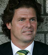 Thumbnail for article: 'Adelaar heeft gelijk met vertrek bij ADO'