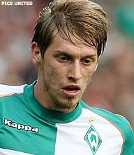 'Uitzonderlijk talent' Hunt langer bij Bremen