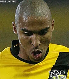 Thumbnail for article: Tevreden NAC Breda licht optie Patrick Mtiliga