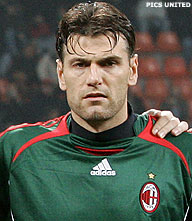 Keeper Kalac blijft langer in San Siro