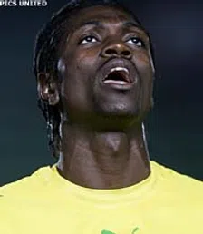 Thumbnail for article: Togolese bond schorst ontevreden Adebayor