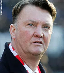 Thumbnail for article: Van Gaal nog twee jaar langer aan roer bij AZ