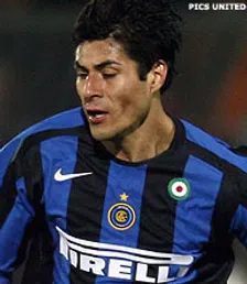 Thumbnail for article: Inter wil verder met Julio Ricardo Cruz