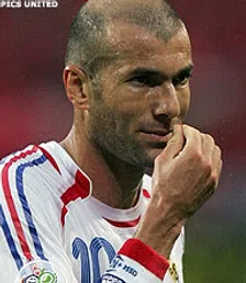 Thumbnail for article: Zidane junior heeft goed naar pa gekeken