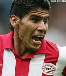 Thumbnail for article: Salcido koerst opnieuw aan op vertrek bij PSV