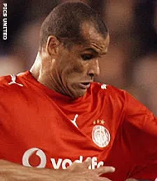 Thumbnail for article: Rivaldo zwaait in stijl af bij Olympiakos