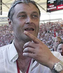 Thumbnail for article: 'Matige' interim Veh pakt titel met Stuttgart