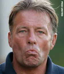 Thumbnail for article: Feyenoord: definitieve streep door Adriaanse